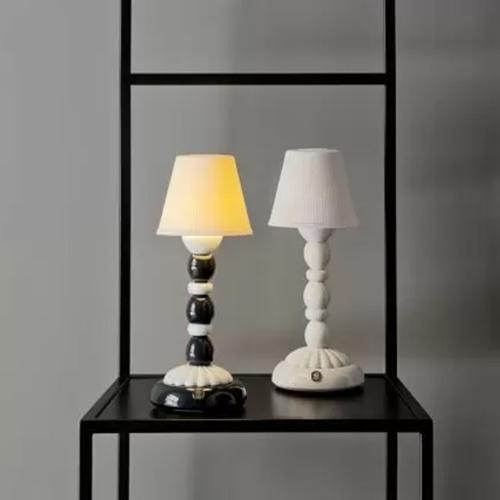 2021年最新海外 LLADRO（リヤドロ）ポータブル照明 FIREFLY LAMP