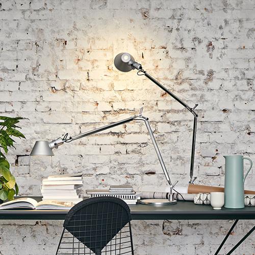 Artemide（アルテミデ） テーブル照明 Tolomeo Table LED（トロメオ