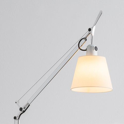 Artemide（アルテミデ）フロア照明 Tolomeo Basculante Reading Floor シルクサテン｜yamagiwa｜02