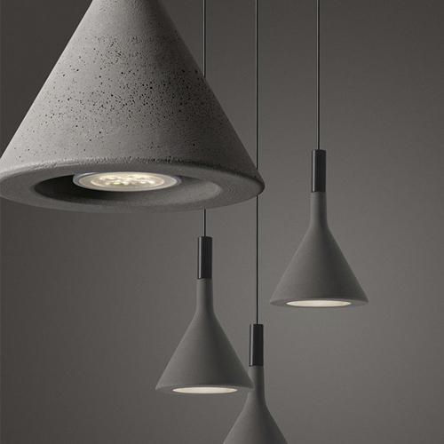 FOSCARINI(フォスカリーニ) ペンダント照明 APLOMB（アプロンブ