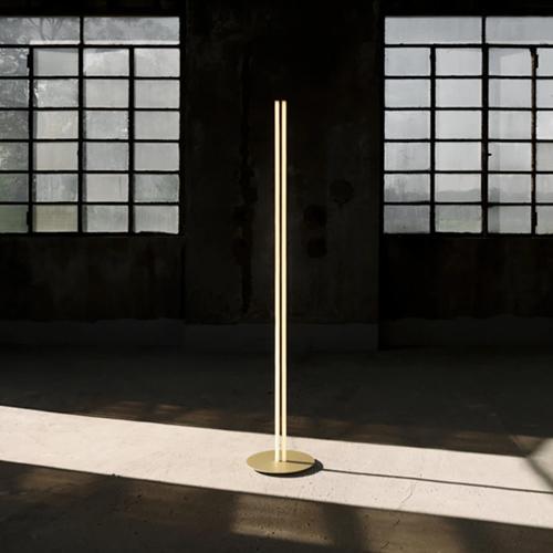 FLOS（フロス） （国内在庫あり）フロア照明 COORDINATES F