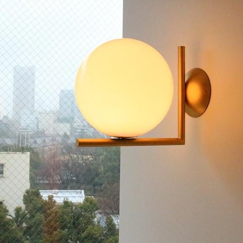 FLOS IC LIGHTS W1 ゴールド FLOS(フロス)ブラケット照明(要 FLOS IC LIGHTS W1 ゴールド FLOS(フロス)ブラケット照明(要