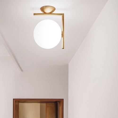 FLOS IC LIGHTS W1 ゴールド FLOS(フロス)ブラケット照明(要 FLOS IC LIGHTS W1 ゴールド FLOS(フロス)ブラケット照明(要