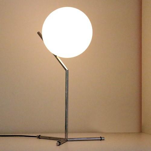 FLOS（フロス） （国内在庫あり）テーブル照明 IC LIGHTS T1 HIGH 