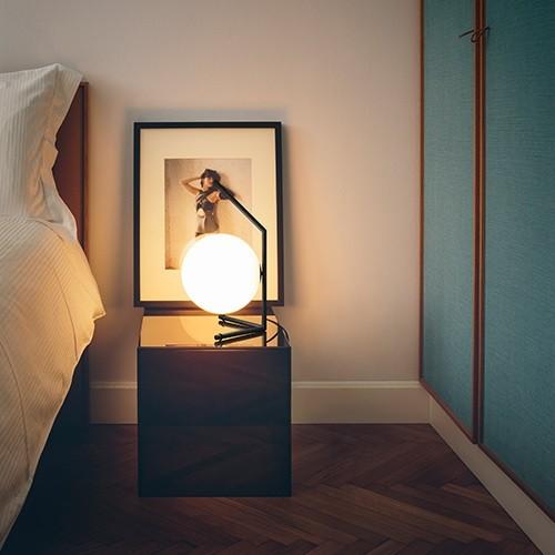 FLOS（フロス） （国内在庫あり）テーブル照明 IC LIGHTS T1 LOW