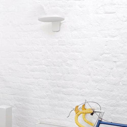 （国内在庫僅か）FLOS（フロス）ブラケット照明 OPLIGHT W1 ブラック（LED光源内蔵・要電気工事）_4