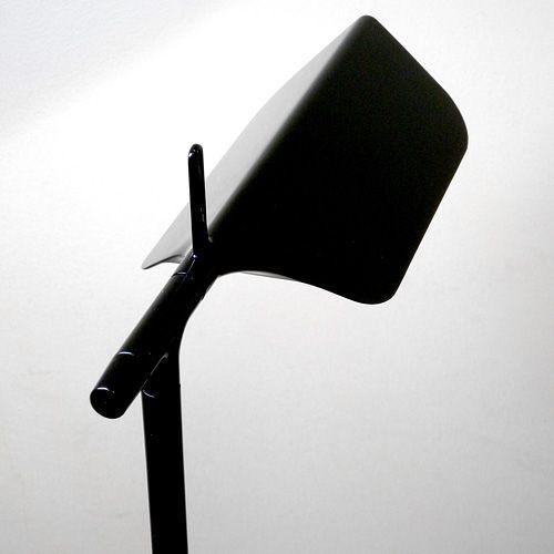 FLOS（フロス） （国内在庫あり）テーブル照明 TAB T LED（タブ