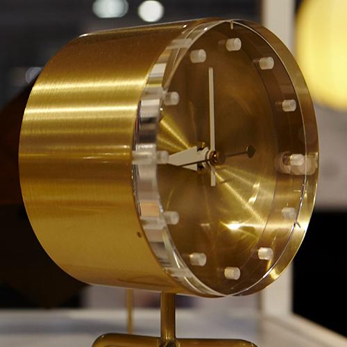 vitra.（ヴィトラ） Vitra(ヴィトラ)置時計 Tripod Clock(トライポッド