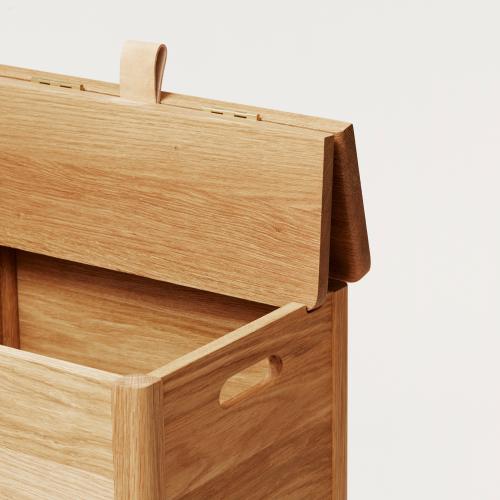 FORM & REFINE（フォームアンドリファイン） A Line Laundry Box（エーライン ランドリーボックス） オークの画像