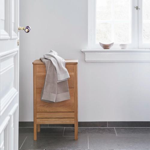 FORM & REFINE（フォームアンドリファイン） A Line Laundry Box（エーライン ランドリーボックス） オークの画像