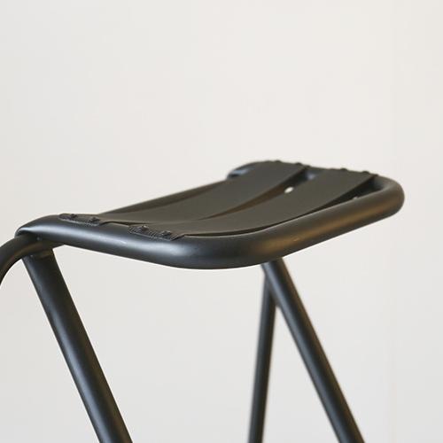 DUENDE（デュエンデ） スツール BENT STOOL ブラック H530mm
