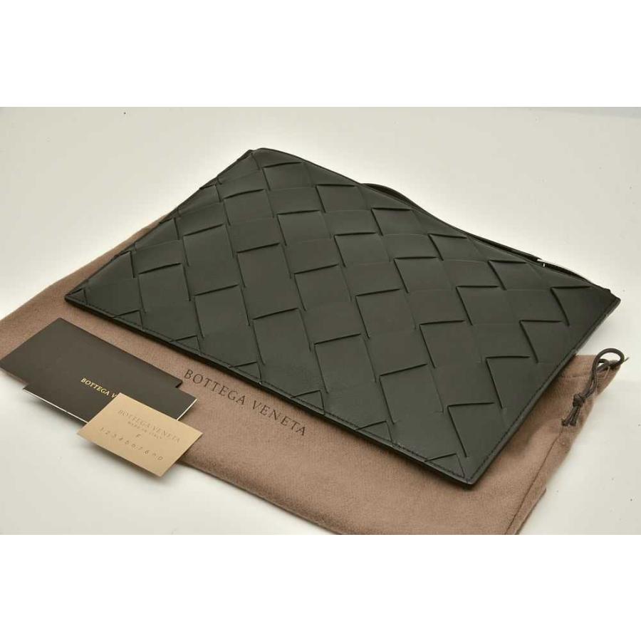 BOTTEGA VENETA マキシ イントレ クラッチバッグ ポーチ BOTTEGA