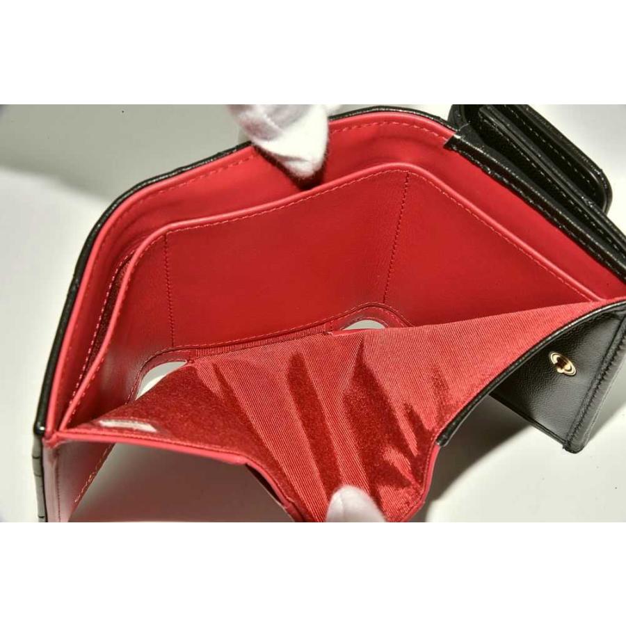 CHANEL 19 シャネル スモール フラップ ウォレット ラムスキン 三