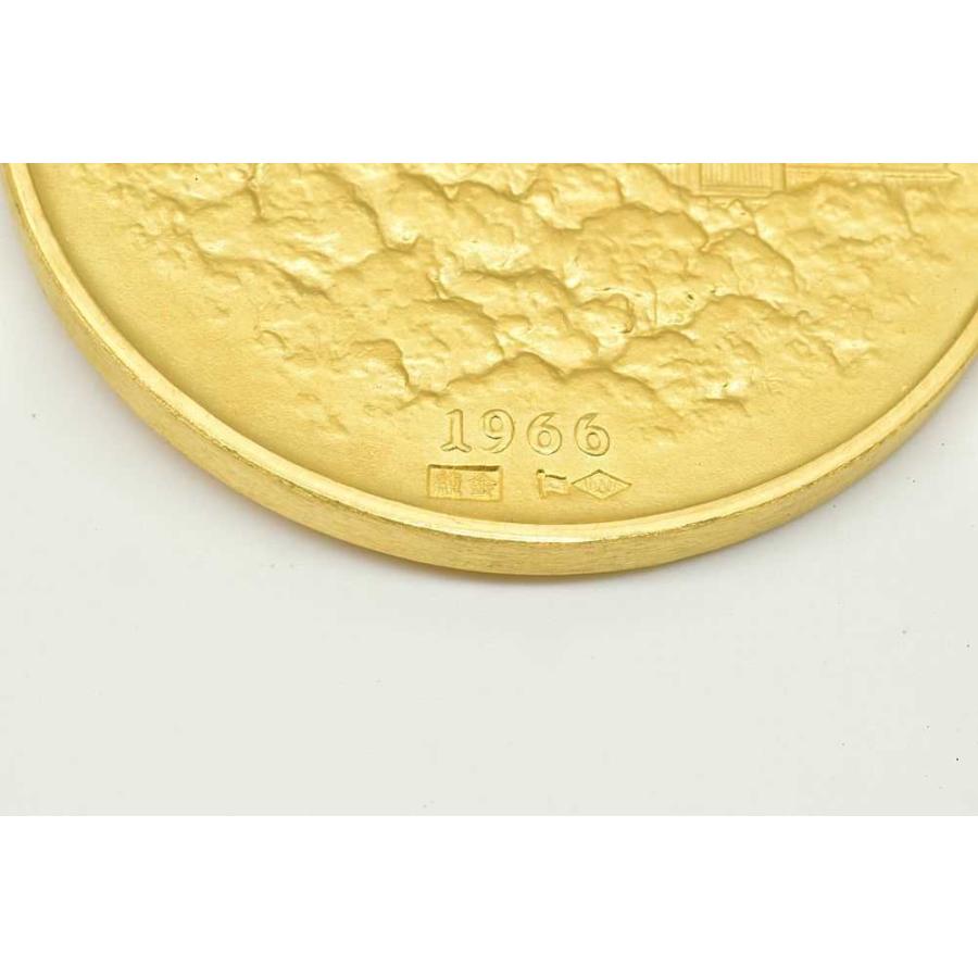 明治百年記念 明治天皇 御肖像牌 K24 純金 記念メダル 60g 桐箱 明治百年記念 明治天皇 御肖像牌 K24 純金 記念メダル 60g 桐箱