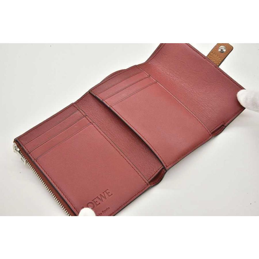 ロエベ　バーティカルウォレット　スモール　ライトキャラメル / ピーカンカラー LOEWE（ロエベ） バーティカル ウォレット スモール 三つ折り財布