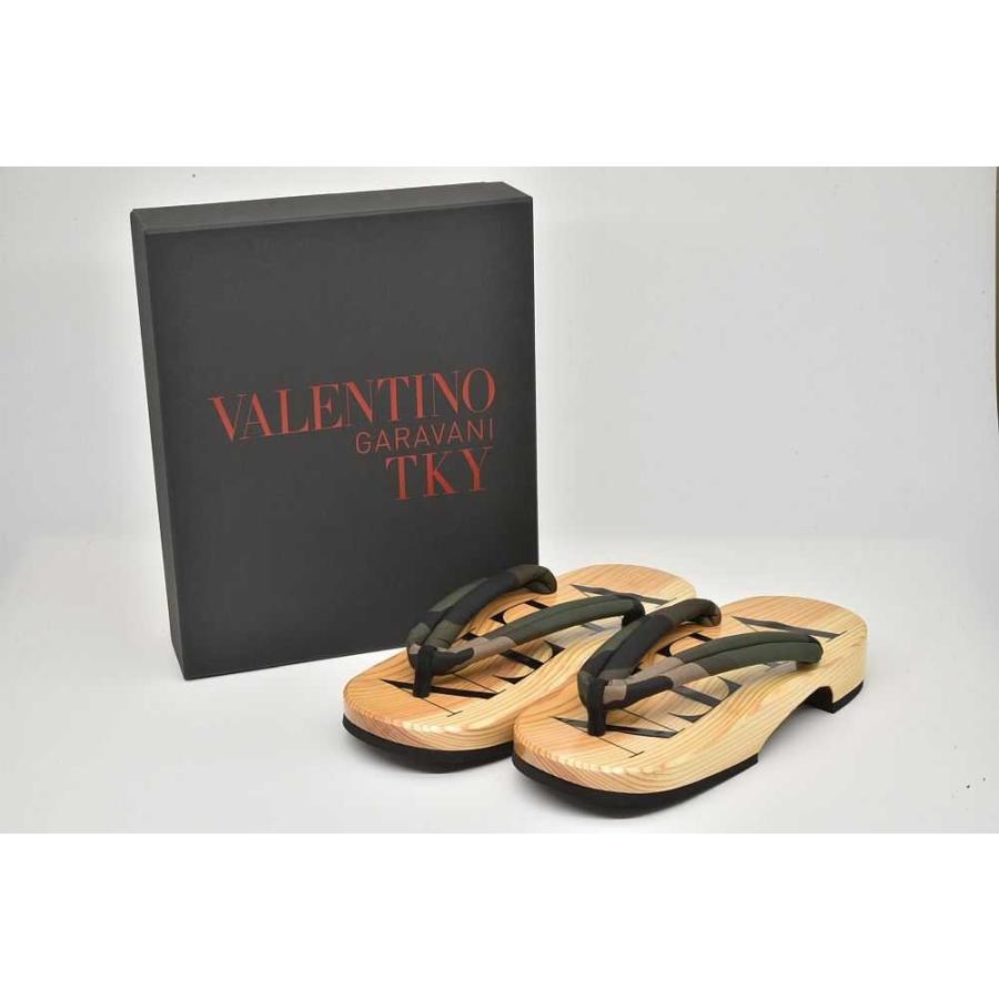 VALENTINO（ヴァレンティノ） ガラヴァーニ VLTNロゴ 迷彩 カモフラ