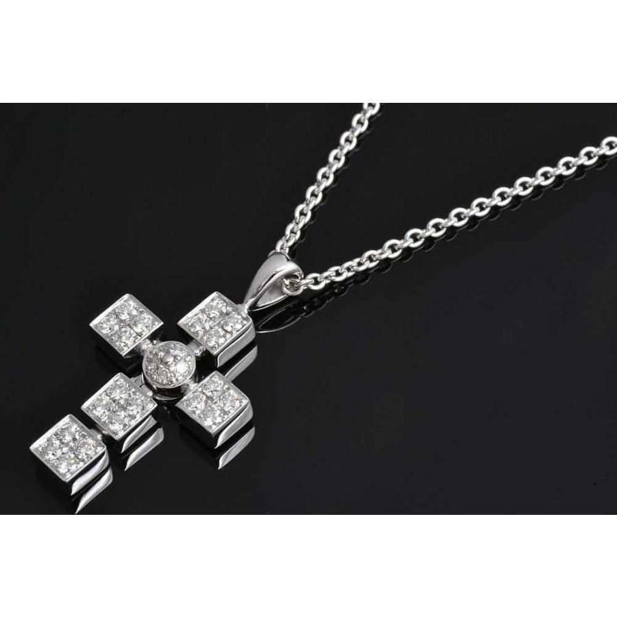 ブルガリ ルチア ラテンクロス ダイヤモンド ペンダントネックレス  