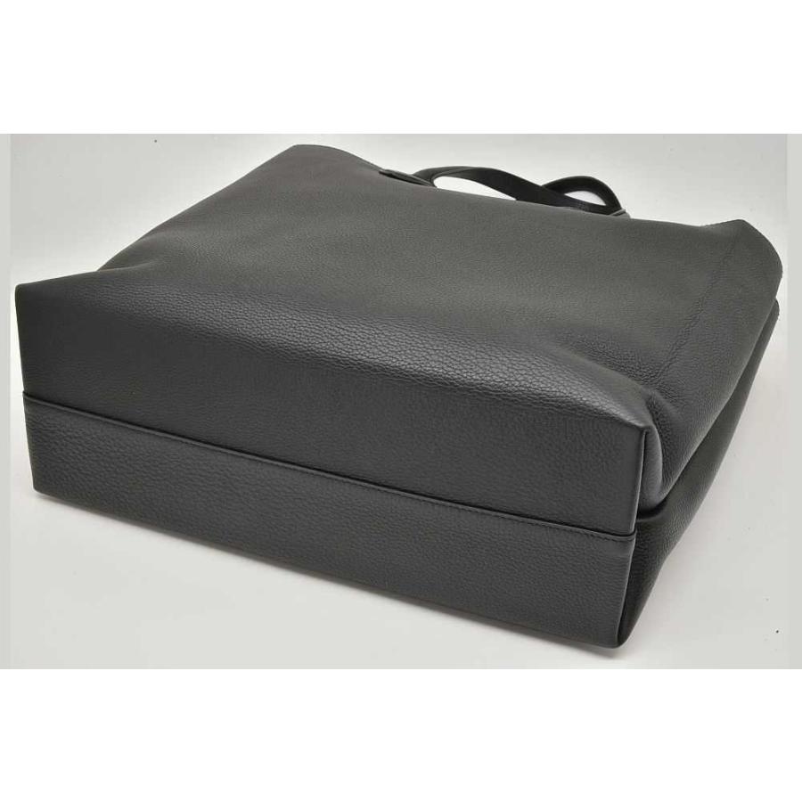BURBERRY（バーバリー） LG KANE レザー トートバッグ ブラック
