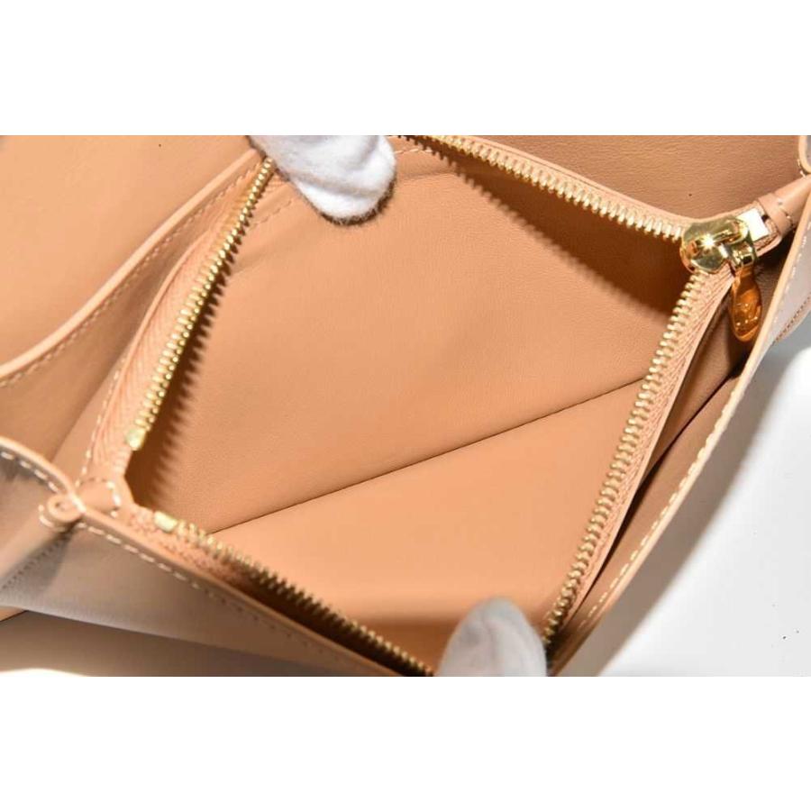 LOUIS VUITTON（ルイ・ヴィトン） ヴィトン LV ヴェルティカル 