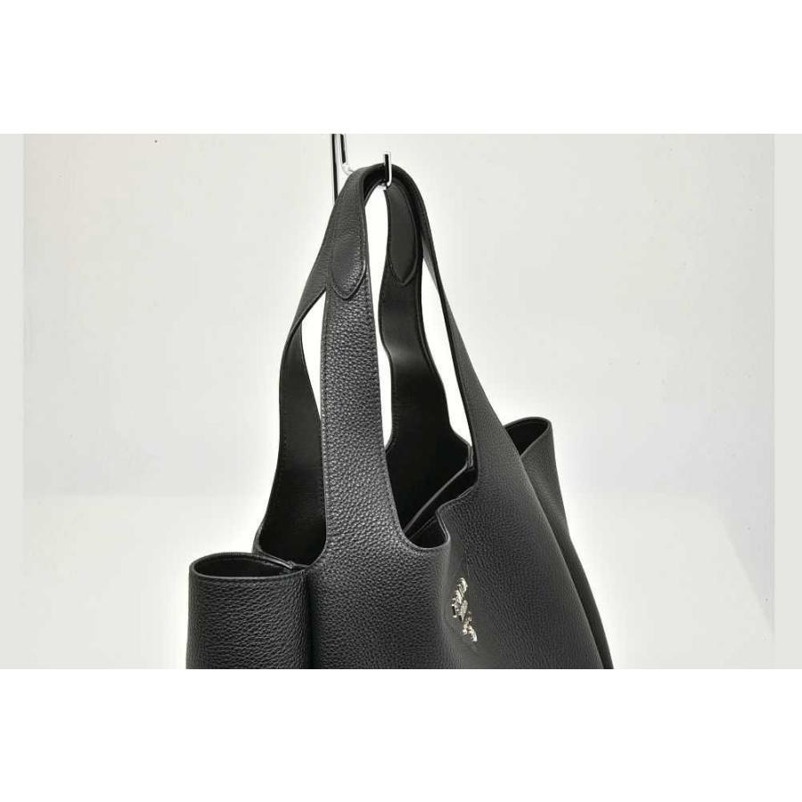 PRADA（プラダ） PRADAロゴ ミディアム レザー トート ハンドバッグ