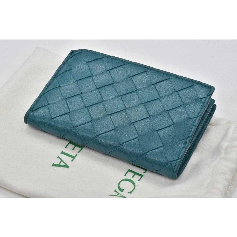 BOTTEGA VENETA（ボッテガ・ヴェネタ） イントレチャート 二つ折り財布