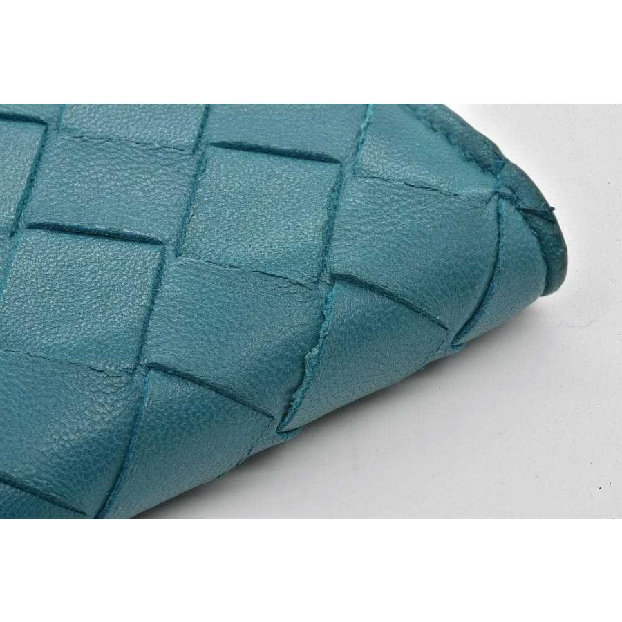 BOTTEGA VENETA（ボッテガ・ヴェネタ） イントレチャート 二つ折り財布