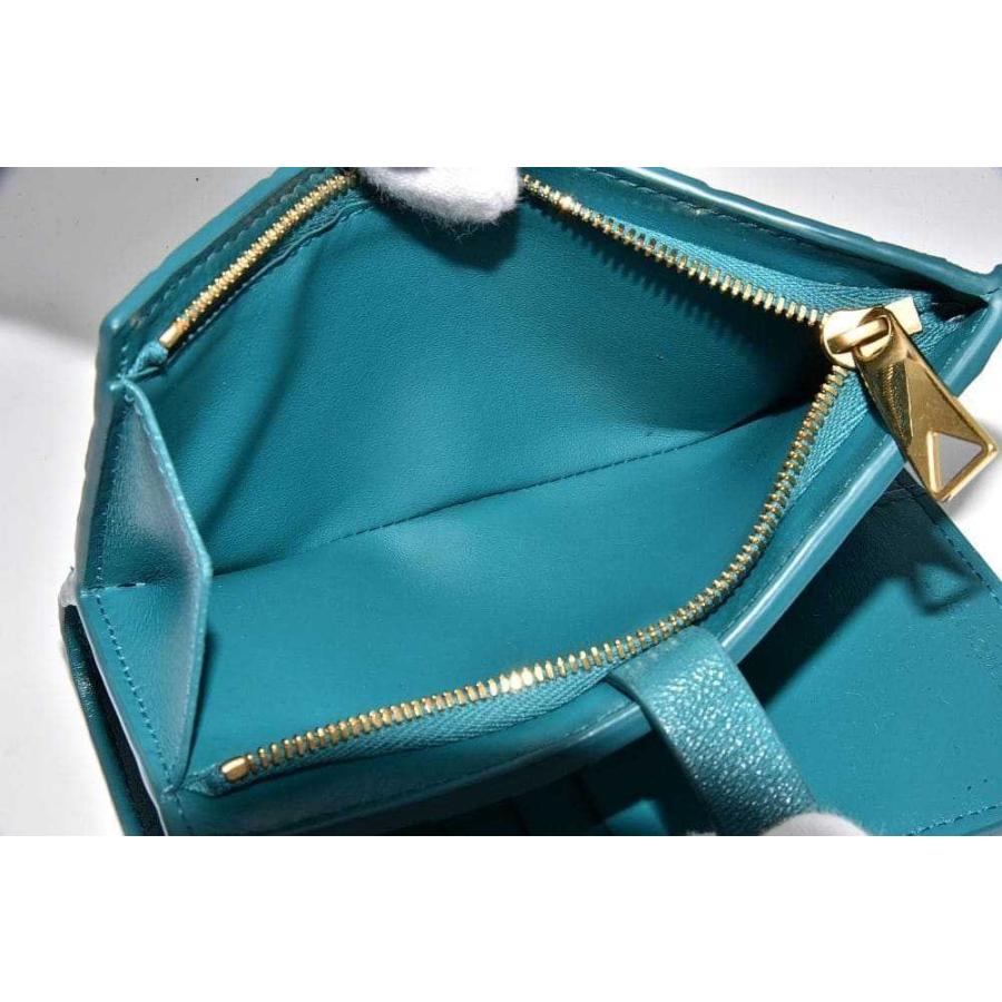 ボッテガヴェネタ BOTTEGA VENETA イントレチャート 二つ折り財布 財布 レザー レディース グリーン系 624048 【中古】 ボッテガヴェネタ BOTTEGA VENETA イントレチャート 二つ折り財布 財布