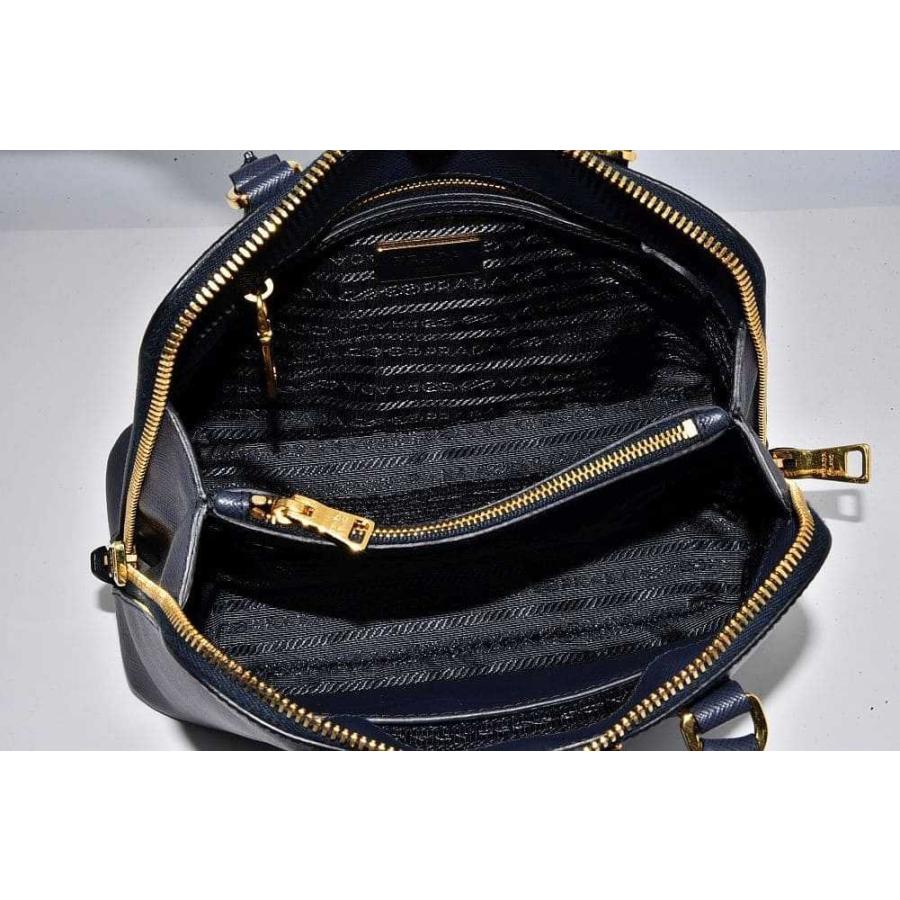 H*a様 最終お値下げ！PRADA サフィアーノ　プロムナード　ネイビー 最終値下げPRADA【希少】マネークリップサフィアーノ