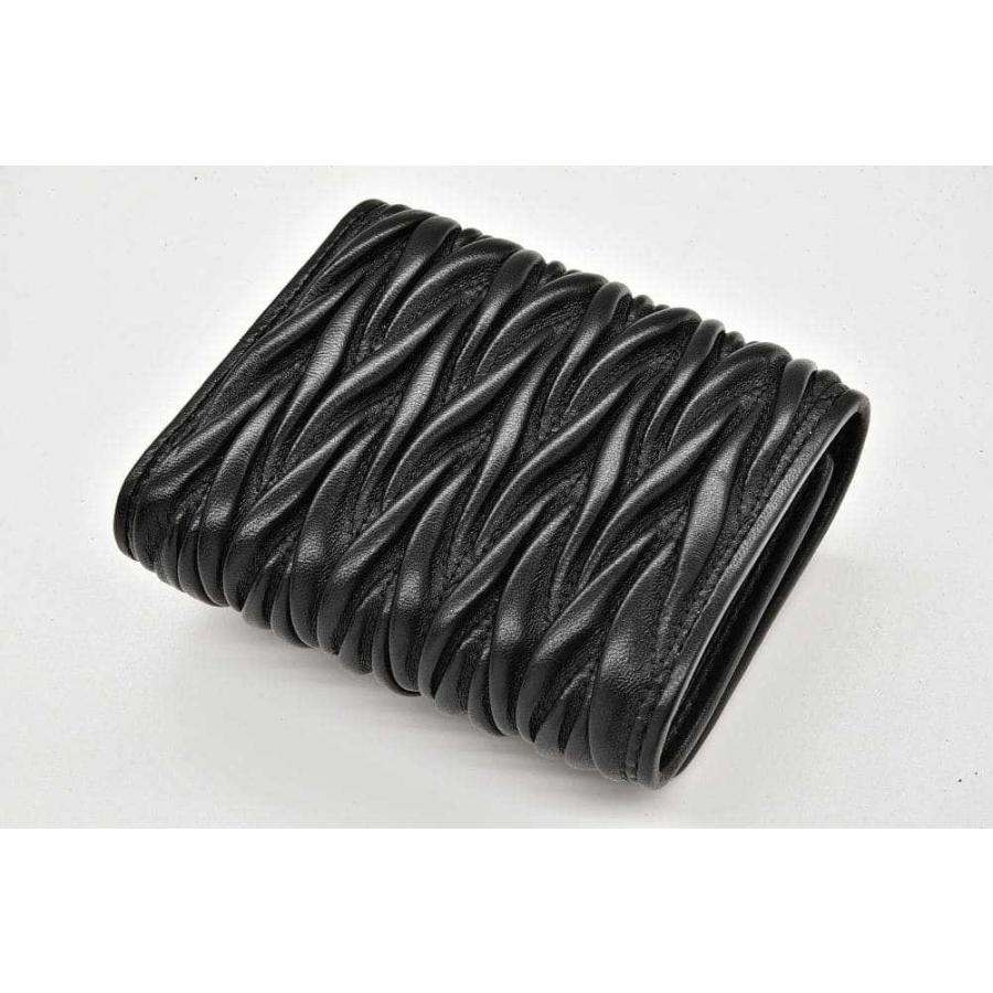 miu miu（ミュウミュウ） マテラッセレザー 三つ折り財布 コンパクト 