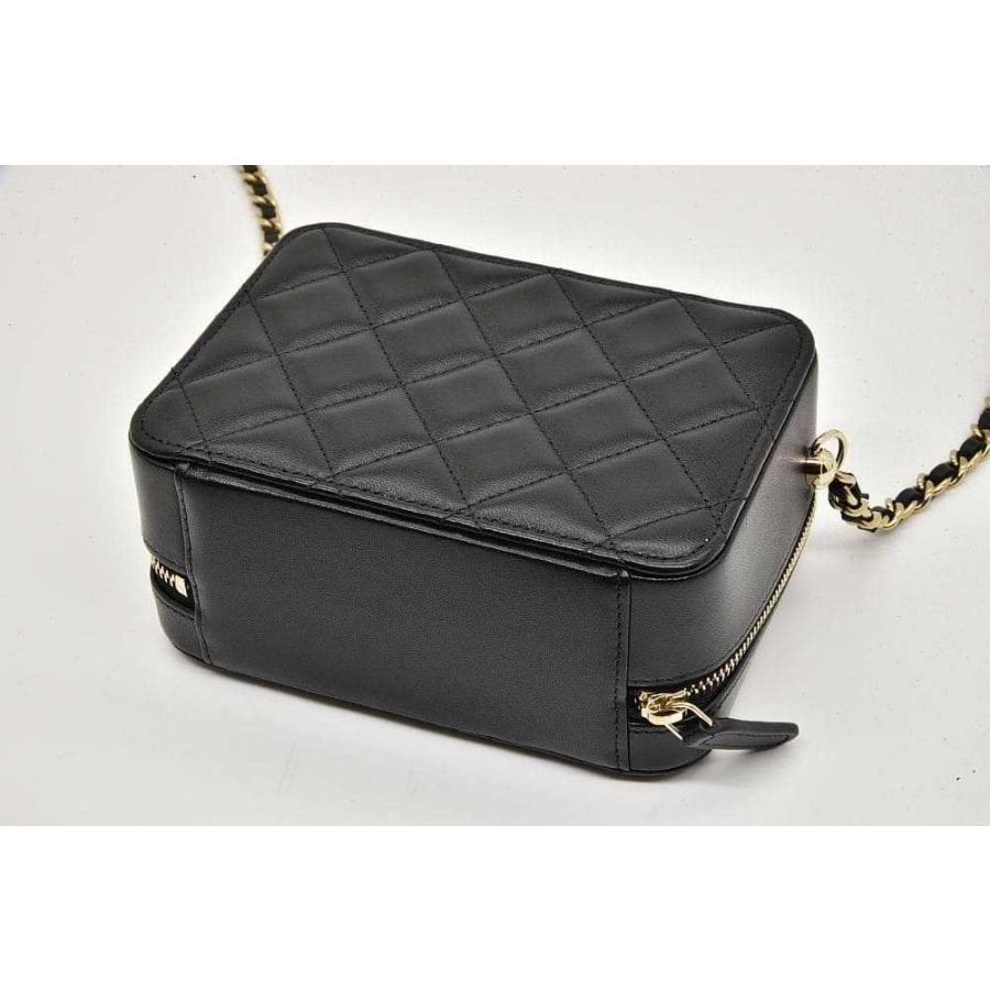 シャネル　ミニミニマトラッセ CHANEL（シャネル） 新品同様 ミニマトラッセ チェーンショルダー