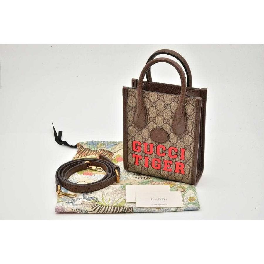 極美品 GUCCI ボディバッグ ハートプリント シェリーライン GGスプリーム 極美品 GUCCI ボディバッグ ハートプリント シェリーライン GG