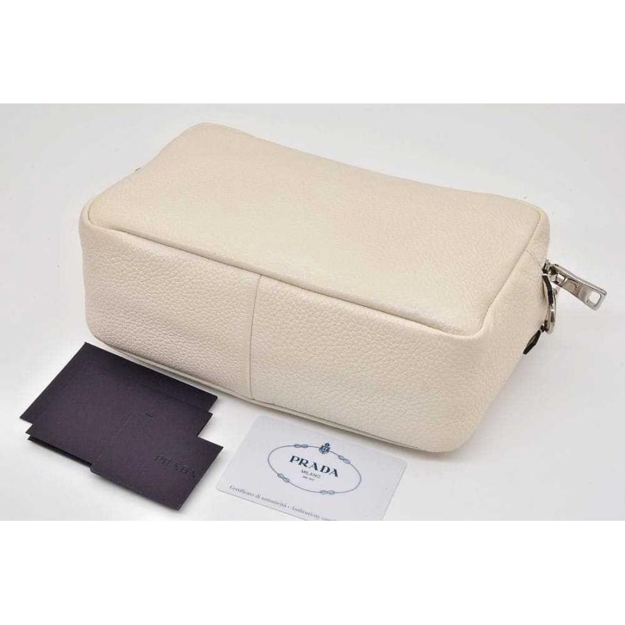 プラダ ヴィッテロダイノスモールショルダー 1BH082 6214770 ヴィッテロダイノスモールショルダー | 1BH082 | ショルダーバッグ