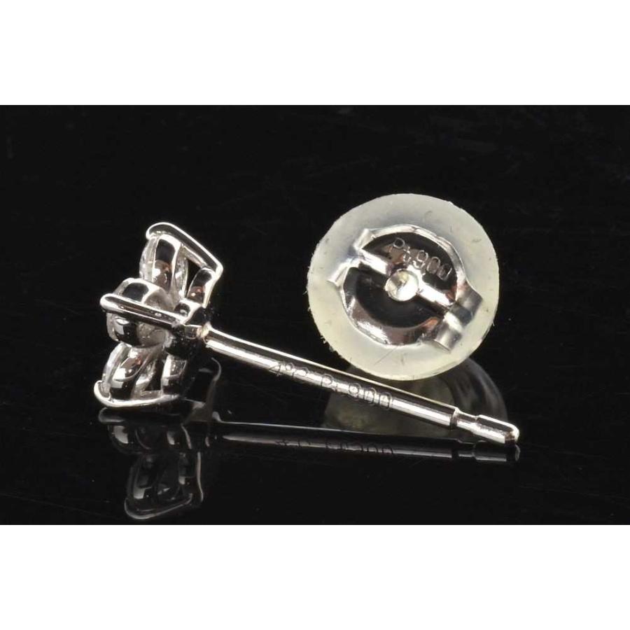 4℃ ヨンドシー　pt900 プラチナ900　ダイヤ　ピアス　箱　ダイヤ鑑別カード付 4℃（ヨンドシー） フラワーモチーフピアス PT900 プラチナ
