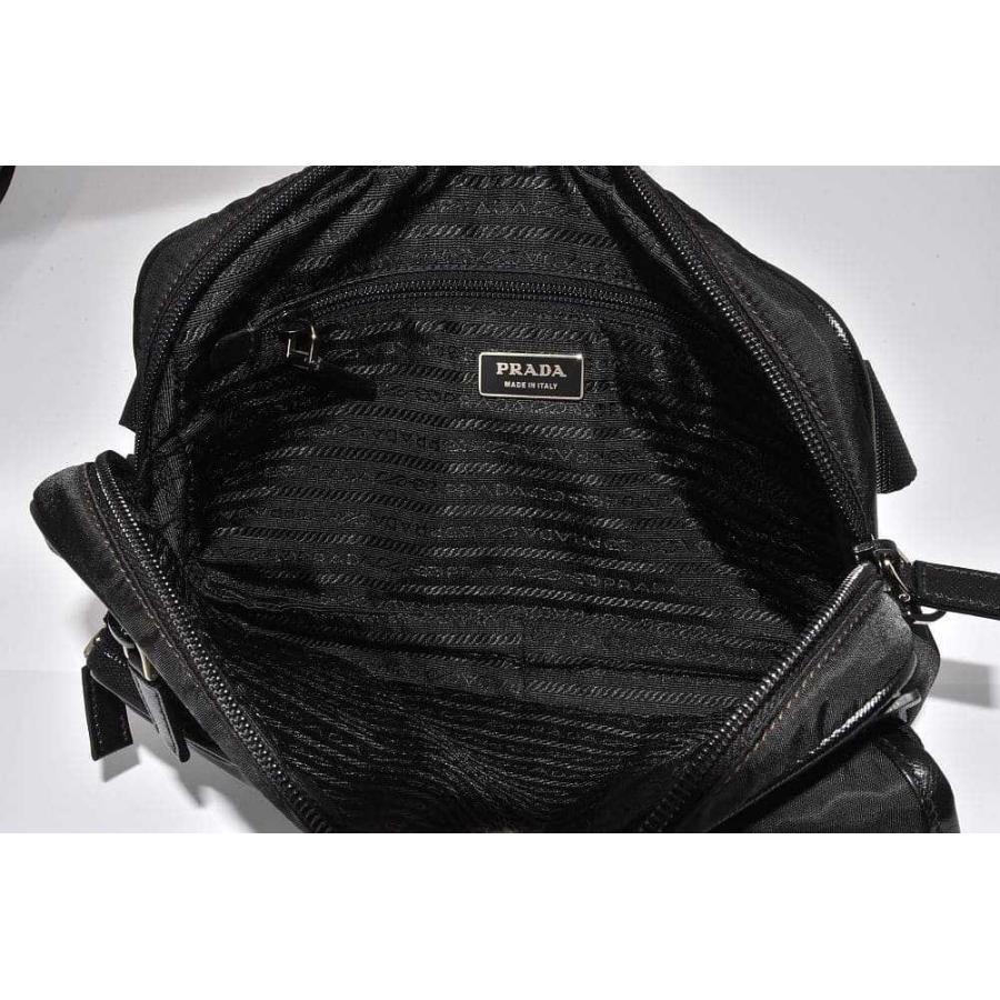 PRADA（プラダ） トライアングルロゴ ベルトバッグ ウエストバッグ