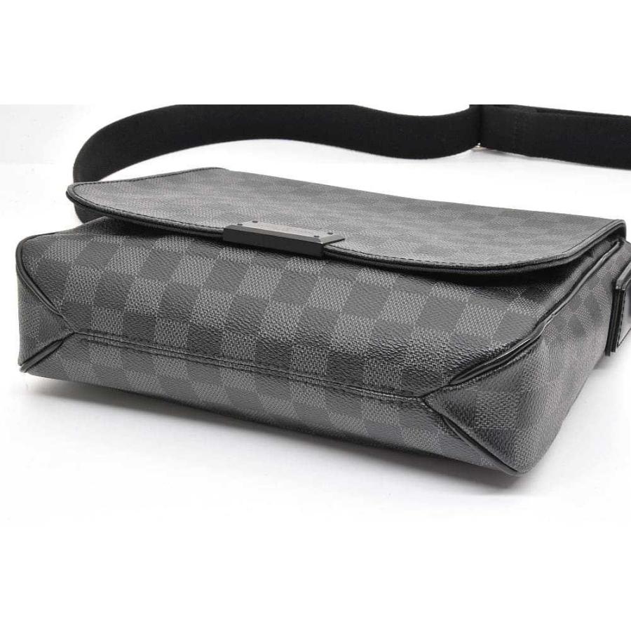 LOUIS VUITTON ルイヴィトン ダミエ グラフィット ディストリクト PM ショルダーバッグ メッセンジャーバッグ ブラック レザー×PVC N41260 シルバー金具 LOUIS VUITTON（ルイ・ヴィトン） 【良品】ルイヴィトン ダミエグラ
