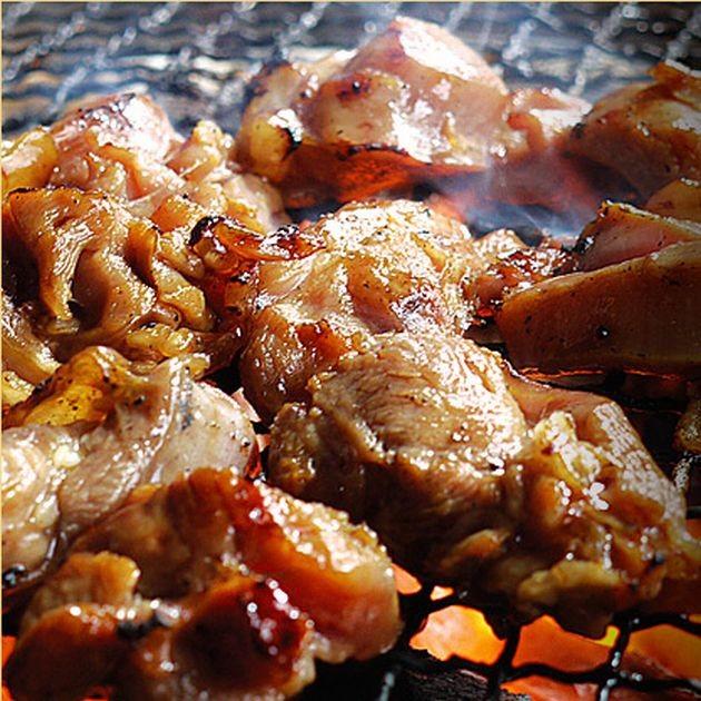 【送料無料】【山口県】【長門市仙崎】【深川養鶏農業】【鶏肉】長州黒かしわセット（手羽もと付） ※別途送料、東北500円、北海道・沖縄1000円 ...