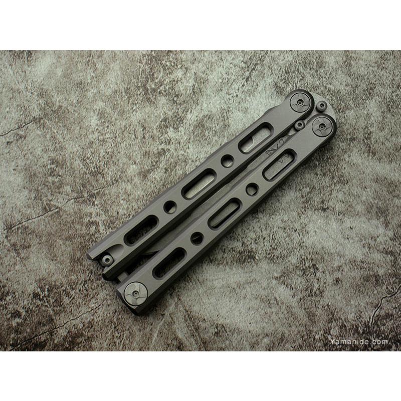ベンチメイド 82 Laro グレイチタニウム バリソン フォールディングナイフ 折りたたみナイフ BENCHMADE 82 LARO GRAY TITANIUM BALISONG_4