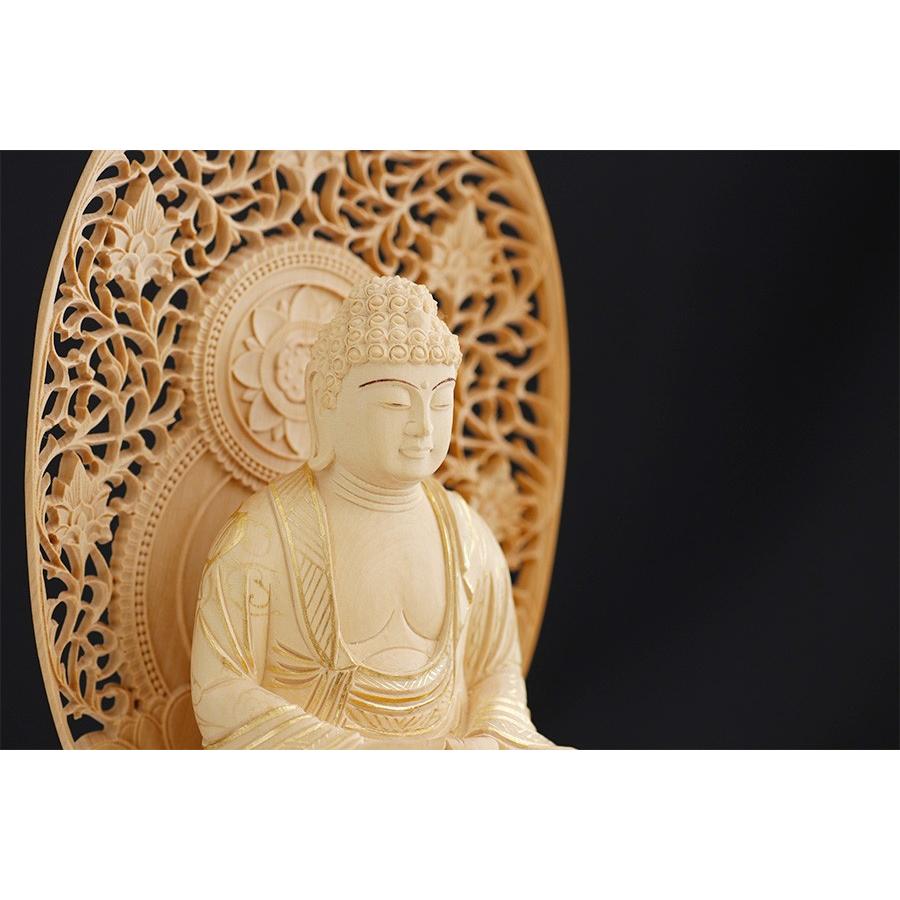 仏像 □ 総柘植 3寸【金泥描き】釈迦如来像 六角台座 □ 曹洞宗 臨済宗 仏像 □ 総柘植 3寸【金泥描き】釈迦如来像 六角台座 □ 曹洞宗 臨済宗