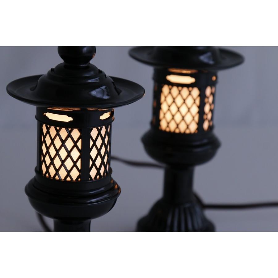 神棚 神具 仏具 やまこう 希少 神棚用 □ 菊型灯籠 黒 一対 □ 電装