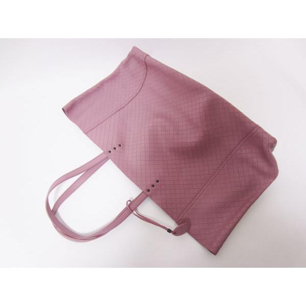 BOTTEGA VENETA（ボッテガ・ヴェネタ） 新品同様 送料無料