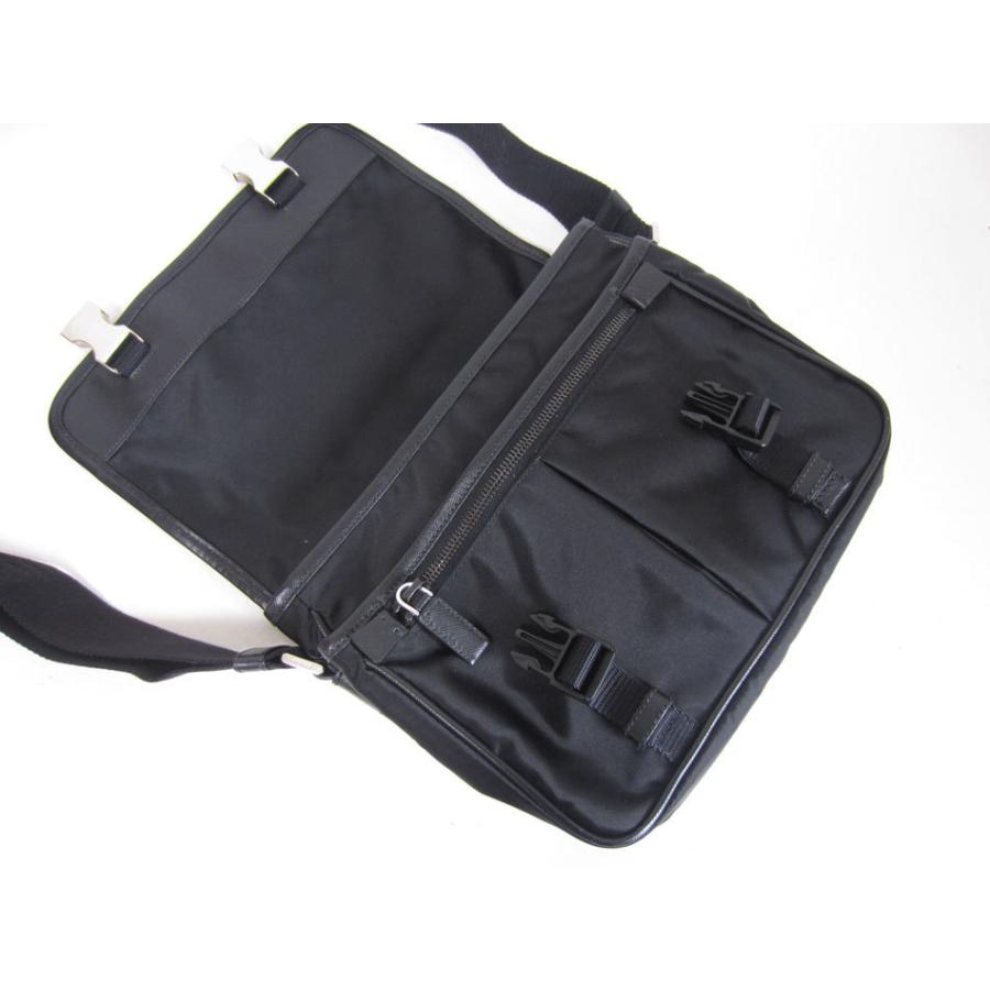 PRADA（プラダ） 美品 送料無料 ショルダーバッグ 斜め掛け ナイロン