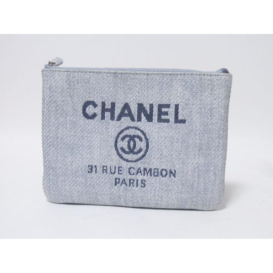 CHANEL ドーヴィル ポーチ グレー×ブラック CHANEL ドーヴィル ポーチ グレー×ブラック