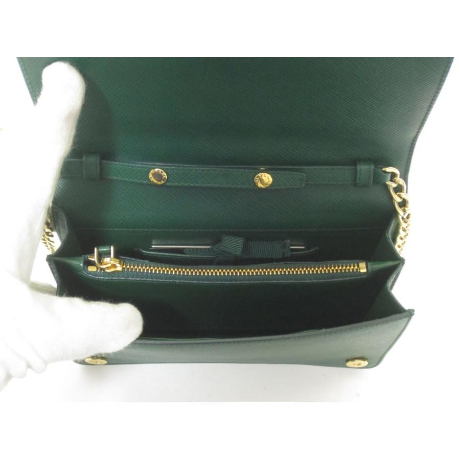PRADA（プラダ） 送料無料 美品 チェーンウォレット ショルダーバッグ