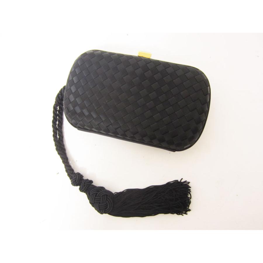BOTTEGA VENETA（ボッテガ・ヴェネタ） 送料無料 クラッチバッグ