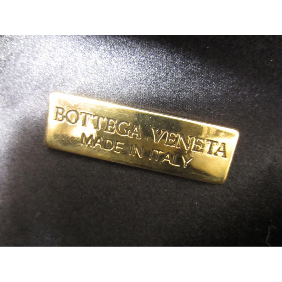 BOTTEGA VENETA（ボッテガ・ヴェネタ） 送料無料 クラッチバッグ