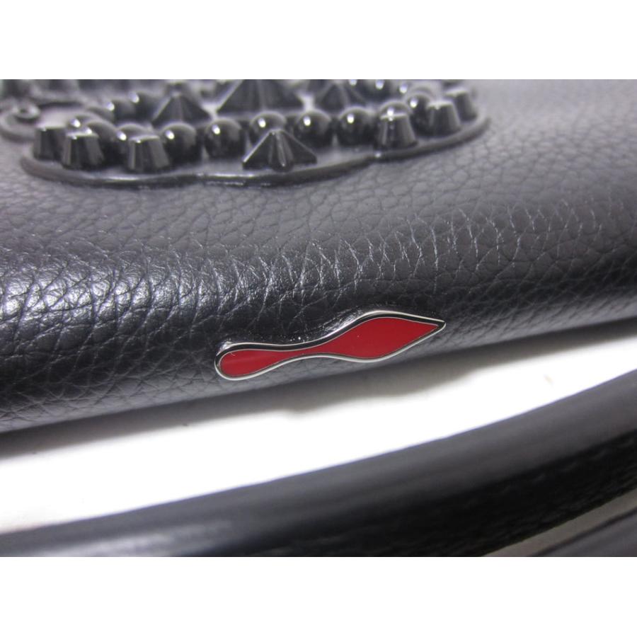 Christian Louboutin クリスチャン ルブタン トラベルケース 長財布