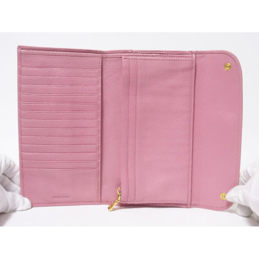 〈新品未使用 正規品〉 MIU MIU マドラスレザー 長財布 5ML506 miu miu（ミュウミュウ） 送料無料 Wホック 長財布 レザー MADRAS