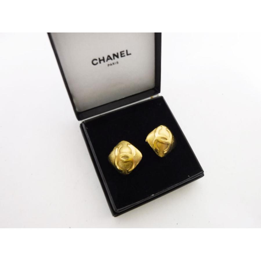 CHANEL（シャネル） 送料無料 イヤリング ゴールド金具 CCマーク ココ 