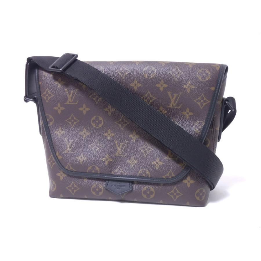LOUIS VUITTON ルイヴィトン　マグネティックメッセンジャー マグネティック・メッセンジャー LOUIS VUITTON ルイヴィトン