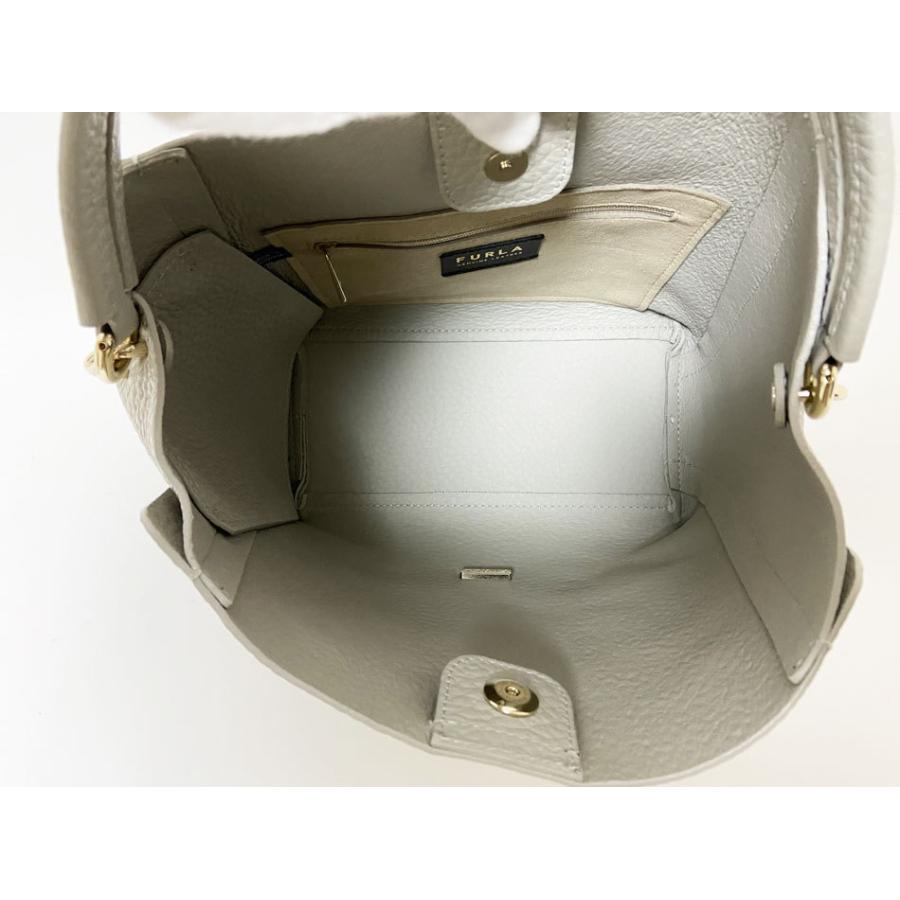 新品　FURLA フルラ　ワンショルダーバッグ　ホーボー　レザー　アイボリー FURLA（フルラ） ワンショルダーバッグ ショルダーバッグ FURLA GRACE